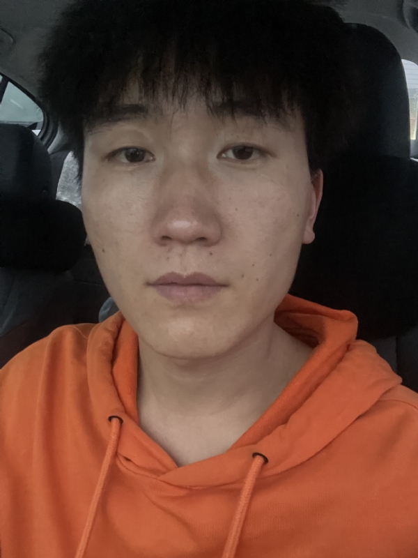 李的第一张照片--乌鲁木齐相亲服务中心