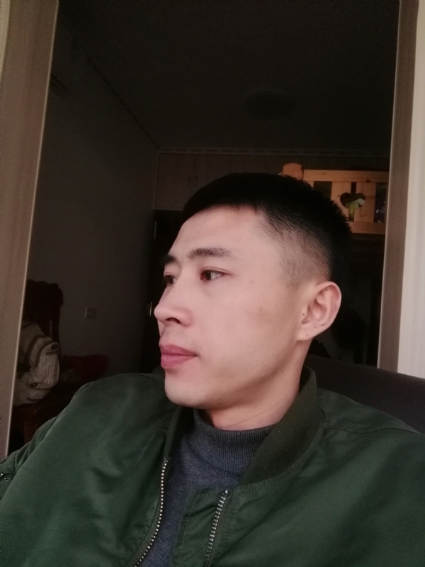 随缘的第一张照片--乌鲁木齐相亲服务中心