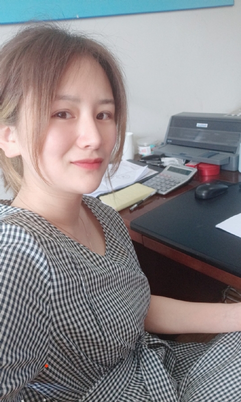 刘莲酥的第三张照片--乌鲁木齐相亲服务中心