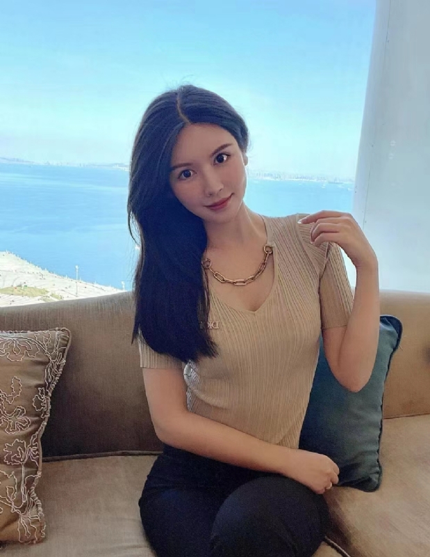 李芷晴的第一张照片--乌鲁木齐相亲服务中心