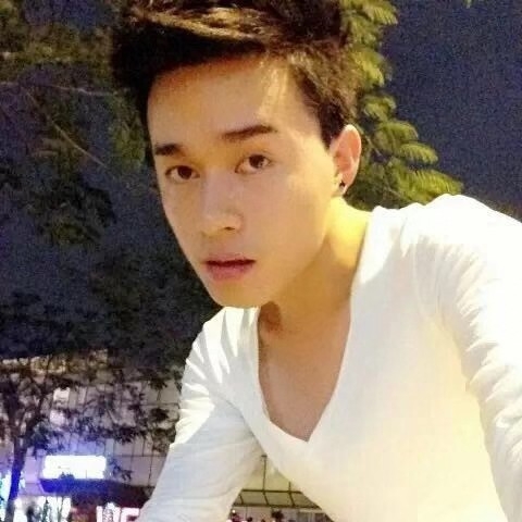 爱与不爱的第一张照片--乌鲁木齐相亲服务中心