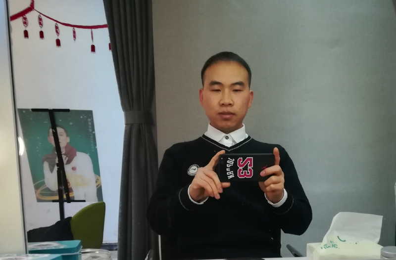 恬淡的第一张照片--乌鲁木齐相亲服务中心