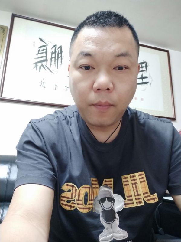 醉相思的第一张照片--乌鲁木齐相亲服务中心
