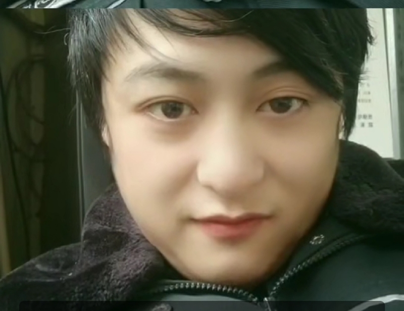 小玮的第二张照片--乌鲁木齐相亲服务中心