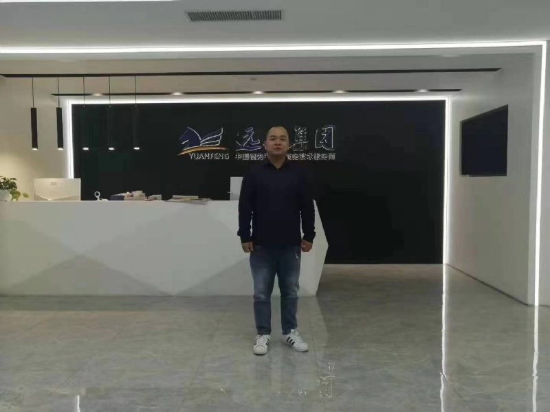 远去的雄鹰的第一张照片--乌鲁木齐相亲服务中心