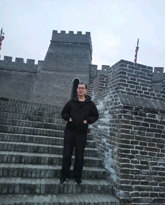 追日的第二张照片--乌鲁木齐相亲服务中心
