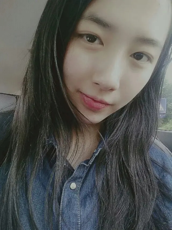 小她的第一张照片--乌鲁木齐相亲服务中心