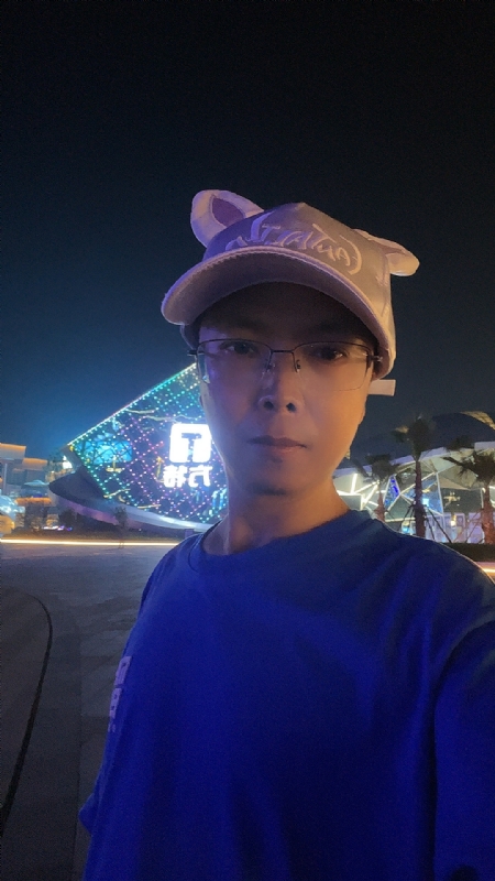 富贵使我们相遇的第二张照片--乌鲁木齐相亲服务中心