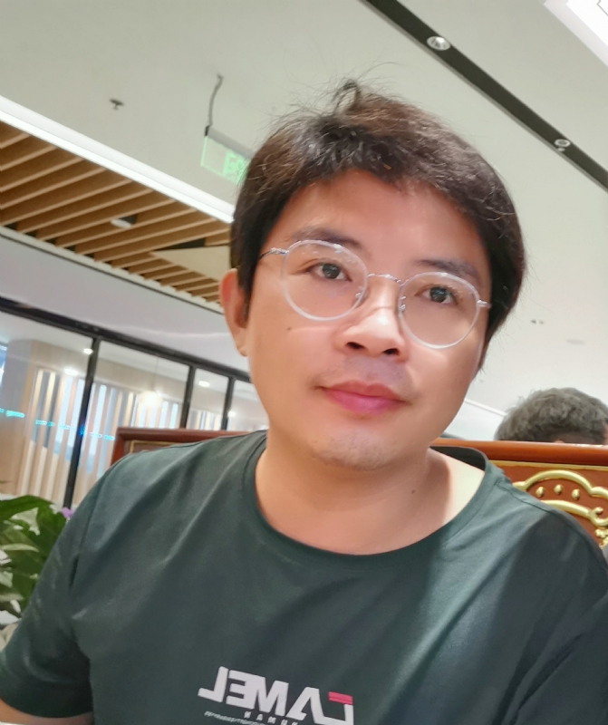 陆迅的第三张照片--乌鲁木齐相亲服务中心