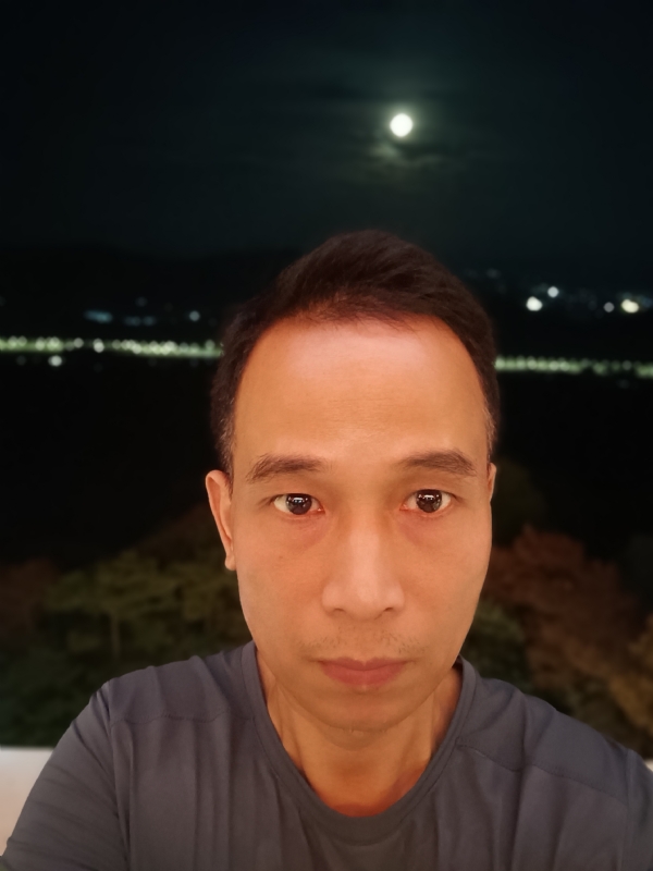 辉哥的第一张照片--乌鲁木齐相亲服务中心