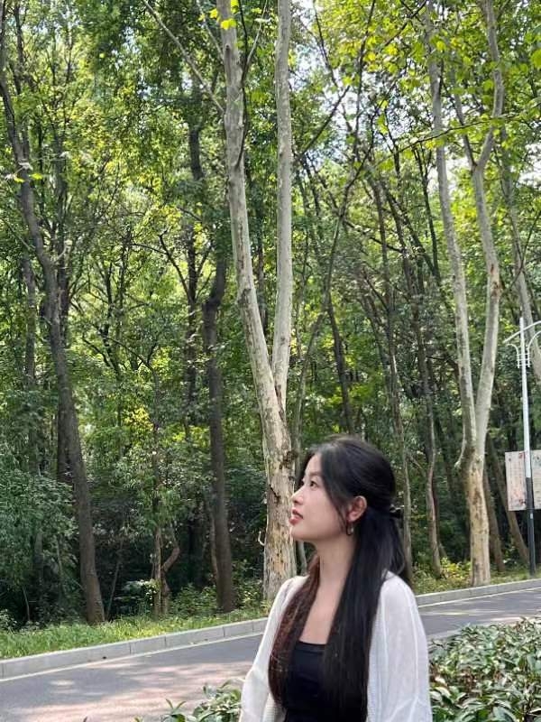 美好生活的第一张照片--乌鲁木齐相亲服务中心