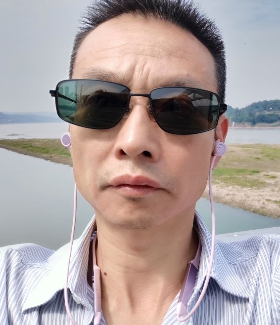 猪哥哥的第二张照片--乌鲁木齐相亲服务中心