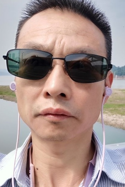 猪哥哥的第三张照片--乌鲁木齐相亲服务中心