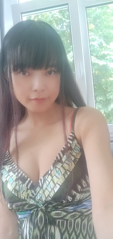 Sophia的第一张照片--乌鲁木齐相亲服务中心