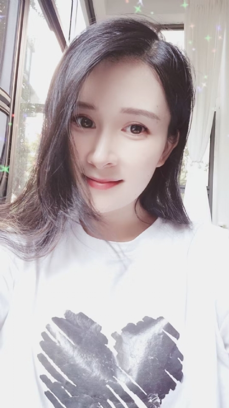 晨曦的第二张照片--乌鲁木齐相亲服务中心
