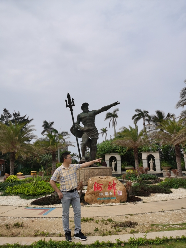 高山深海的第一张照片--乌鲁木齐相亲服务中心