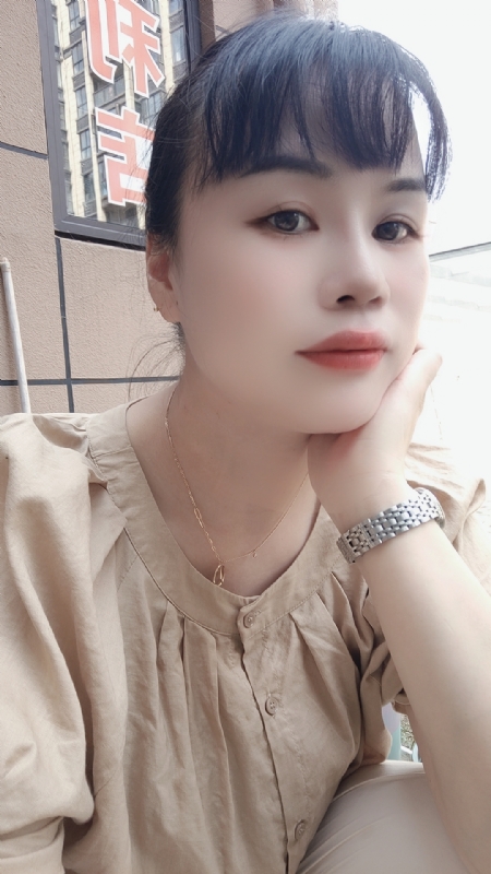 余生请多指教的第一张照片--乌鲁木齐相亲服务中心