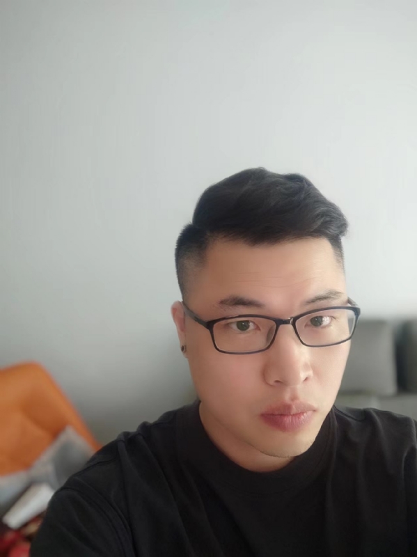 Vincent的第三张照片--乌鲁木齐相亲服务中心
