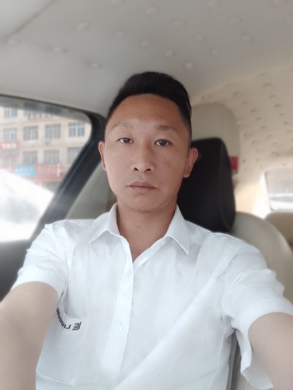 其实都没有的第一张照片--乌鲁木齐相亲服务中心