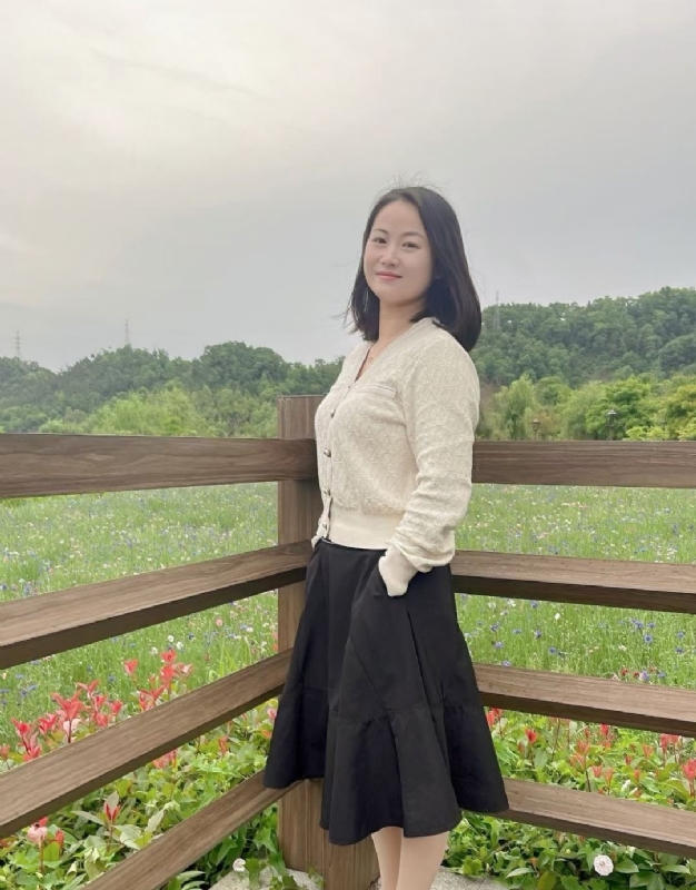 琴儿的第一张照片--乌鲁木齐相亲服务中心