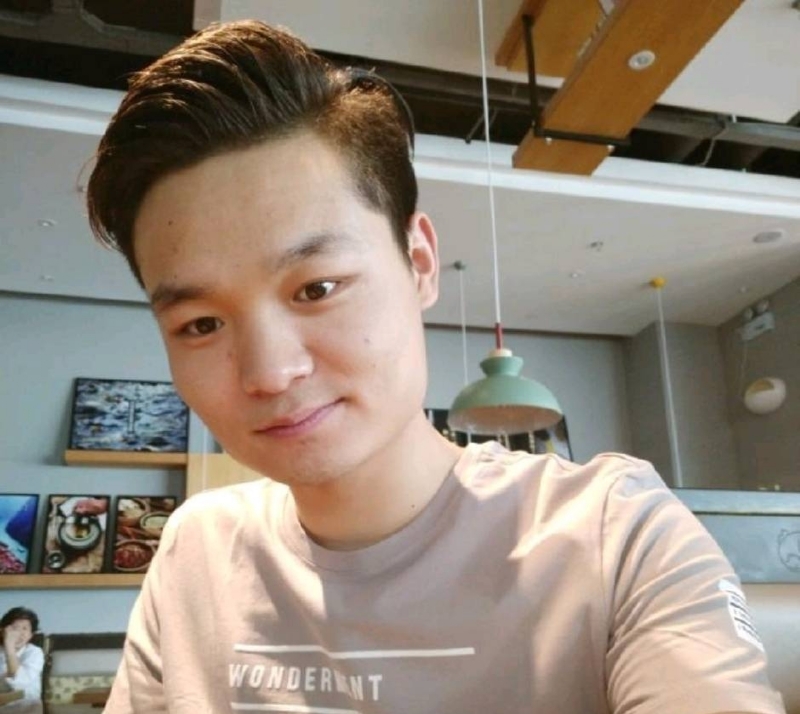 裴海洋的第一张照片--乌鲁木齐相亲服务中心