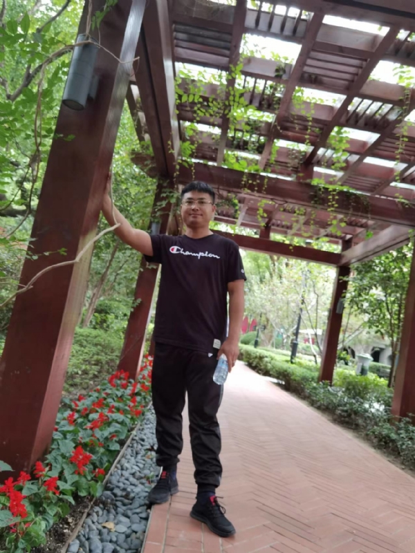 会飞的鱼的第一张照片--乌鲁木齐相亲服务中心