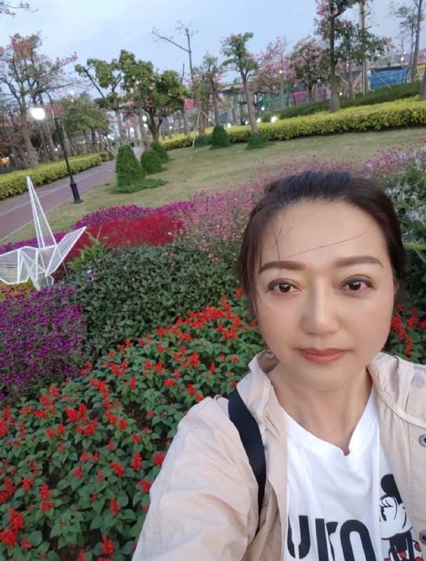 m云朵的第一张照片--乌鲁木齐相亲服务中心