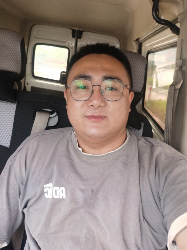 奇卡的第二张照片--乌鲁木齐相亲服务中心