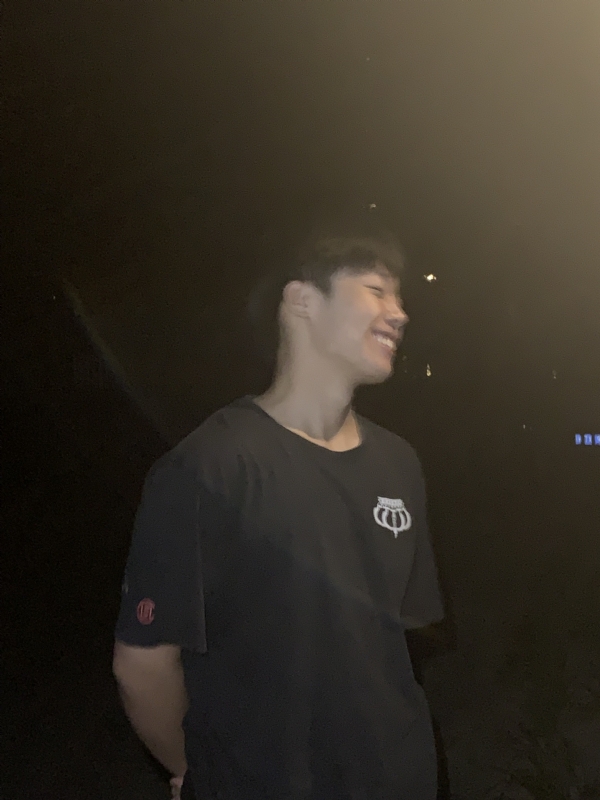 小旭的第二张照片--乌鲁木齐相亲服务中心