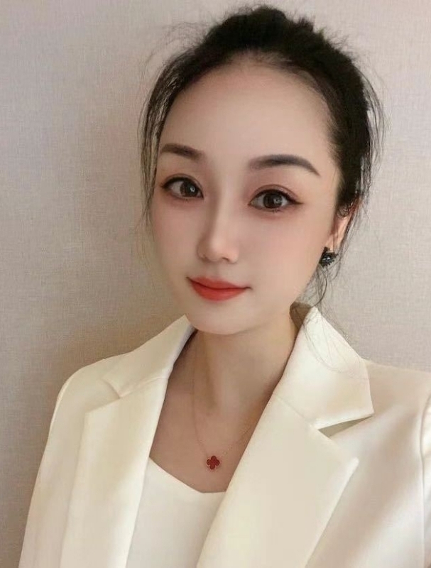 罗美女的第一张照片--乌鲁木齐相亲服务中心