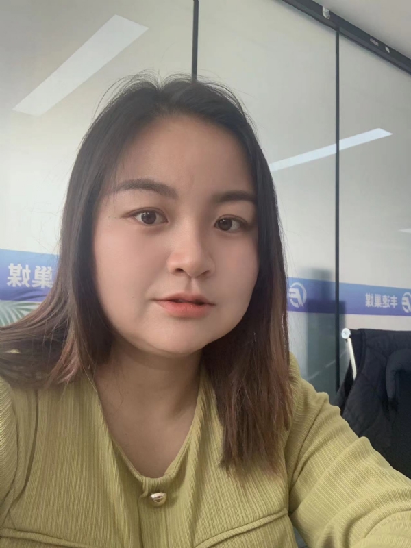 唐秋满的第一张照片--乌鲁木齐相亲服务中心