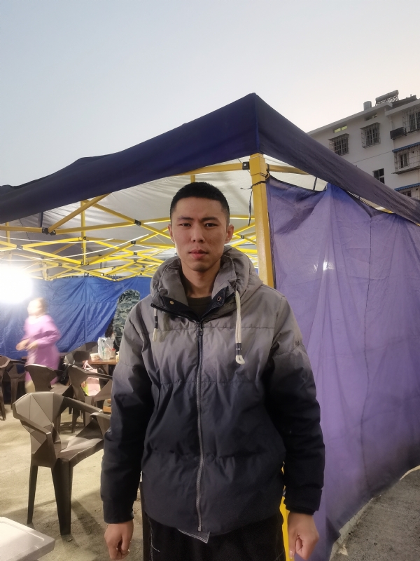谁谁谁的第一张照片--乌鲁木齐相亲服务中心