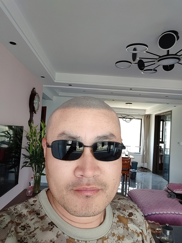 涛涛手写的第一张照片--乌鲁木齐相亲服务中心
