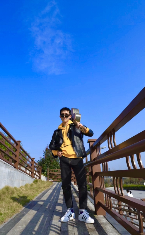 南子的第一张照片--乌鲁木齐相亲服务中心