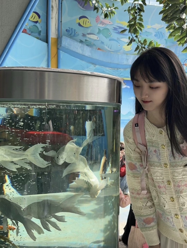 yiyi的第二张照片--乌鲁木齐相亲服务中心