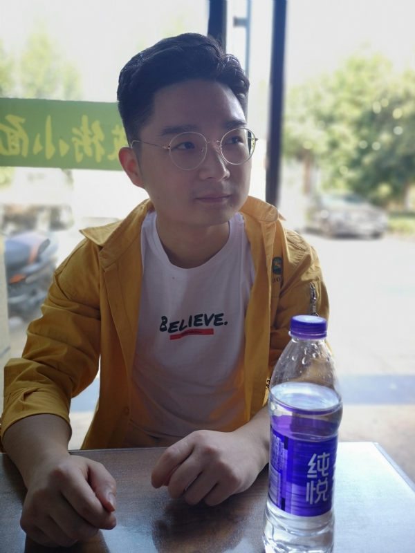听风等雨的第一张照片--乌鲁木齐相亲服务中心
