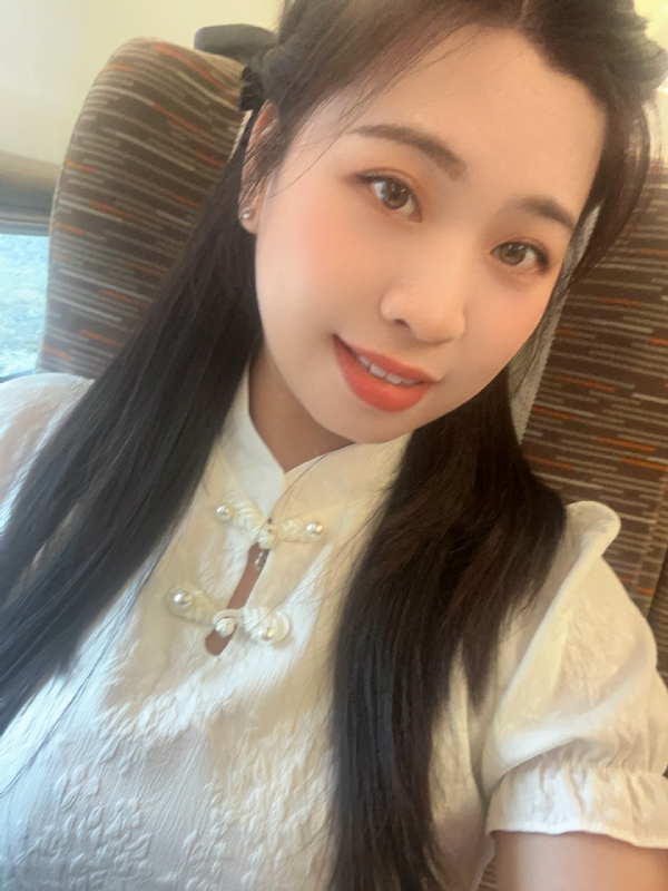 Lin的第三张照片--乌鲁木齐相亲服务中心