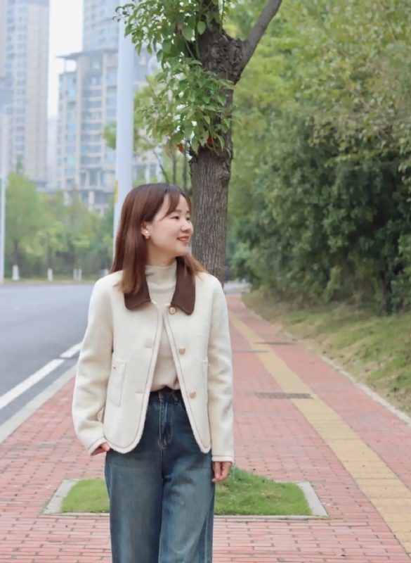 宁静的第一张照片--乌鲁木齐相亲服务中心