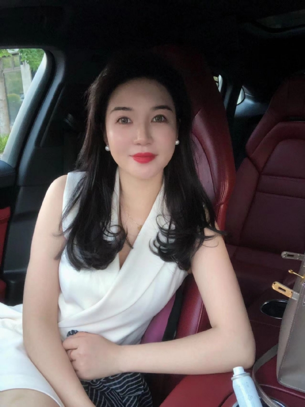 小雨的第一张照片--乌鲁木齐相亲服务中心