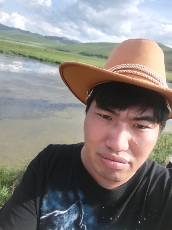 LOVE的誓言的第二张照片--乌鲁木齐相亲服务中心