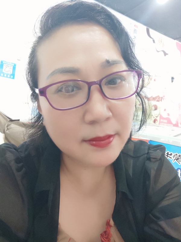 娜财娜福的第一张照片--乌鲁木齐相亲服务中心