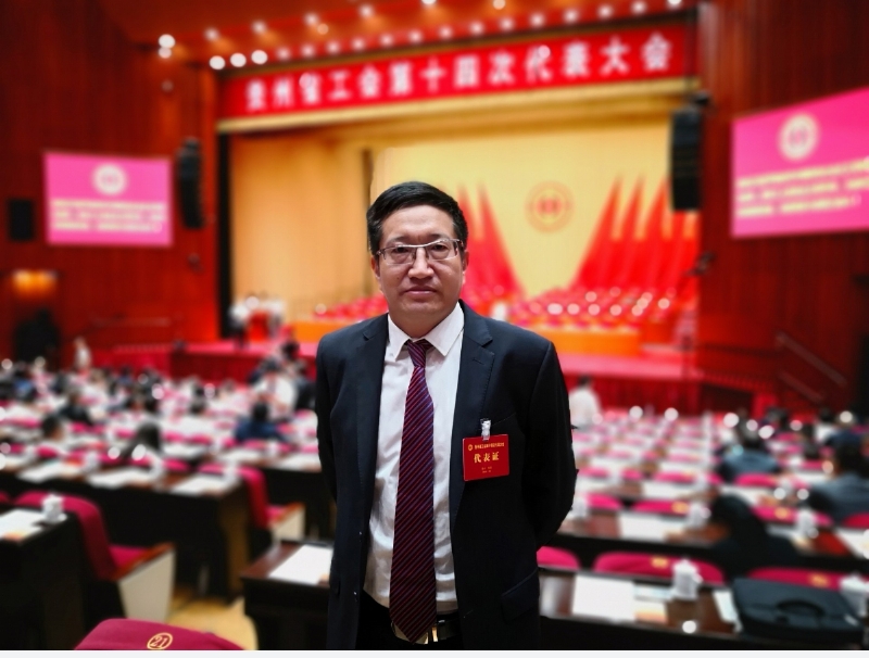 蓝天雁的第一张照片--乌鲁木齐相亲服务中心