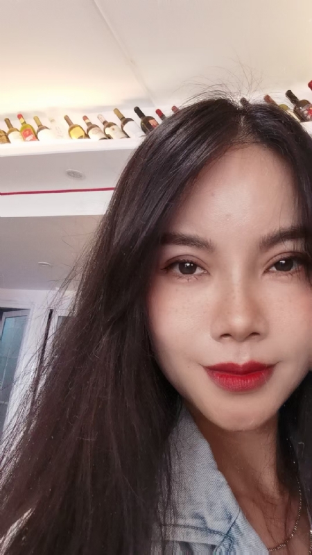 甜以待人的第一张照片--乌鲁木齐相亲服务中心