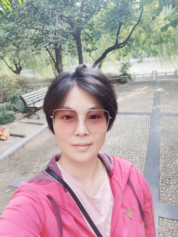xuanwei的第一张照片--乌鲁木齐相亲服务中心