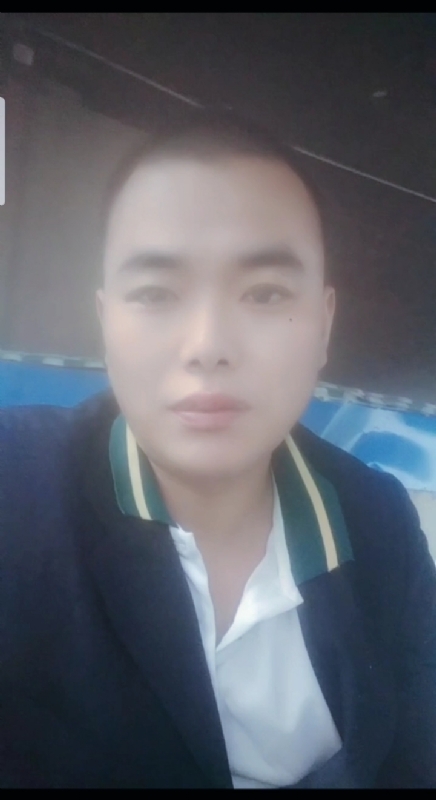 阳光男孩的第一张照片--乌鲁木齐相亲服务中心