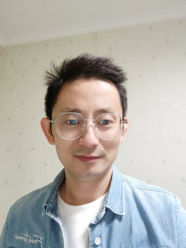 飘逸的第二张照片--乌鲁木齐相亲服务中心