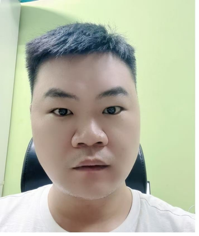 初白的第一张照片--乌鲁木齐相亲服务中心