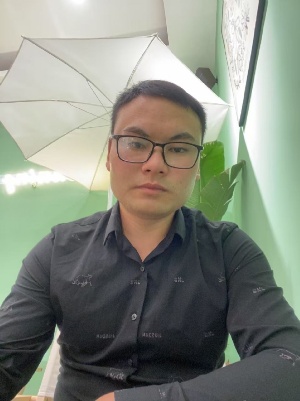 像风一样自由的第一张照片--乌鲁木齐相亲服务中心