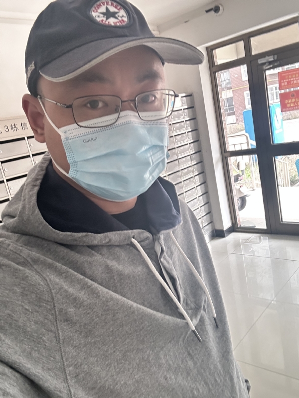 冰的第一张照片--乌鲁木齐相亲服务中心