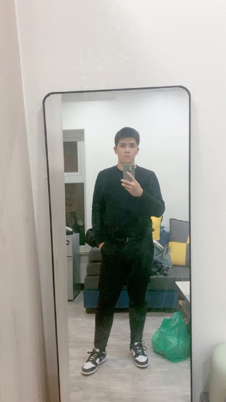 阿龙设计师的第二张照片--乌鲁木齐相亲服务中心